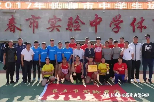 如何安排篮球主力的赛季前训练_2